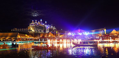 湄公河六国水上市场内湖游船