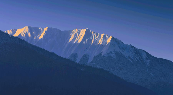 比日神山生态景区