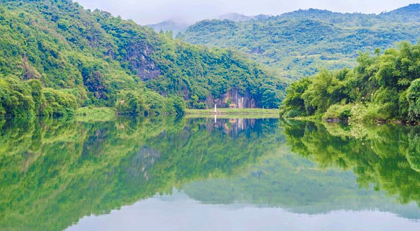 湟川三峡