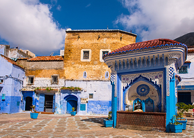 舍夫沙万麦地那