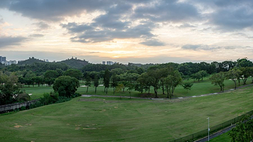 西丽高尔夫乡村俱乐部