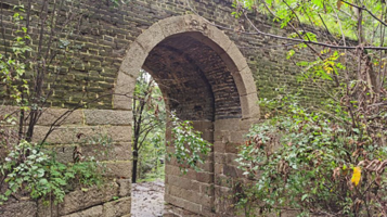 东极仙谷自然风景区-五虎门长城景观