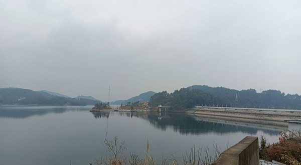 白莲河水库风景区