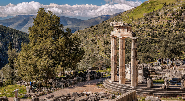 德尔菲考古博物馆