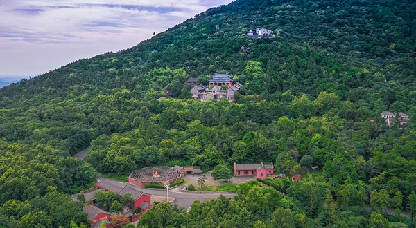 江苏茅山金牛洞景区