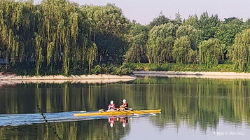深潜弘健汉城湖水上运动中心