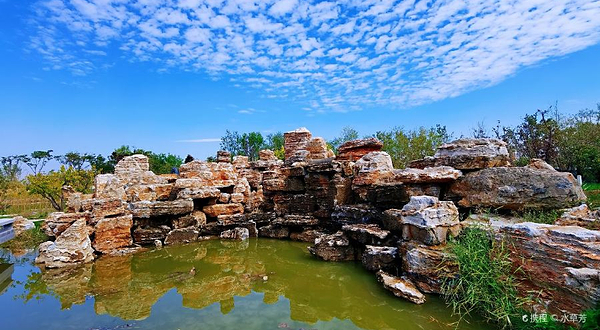 沧州铁狮与旧城遗址公园