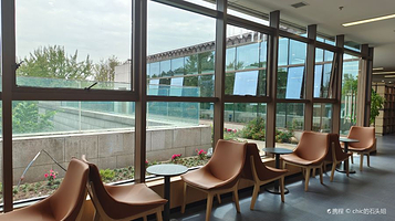 江北区图书馆鸿恩寺馆