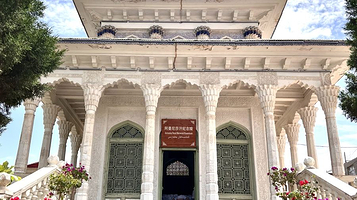 阿曼尼莎汗纪念陵