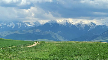 Flag of Kyrgyzstan at Boz-Boltok Mount