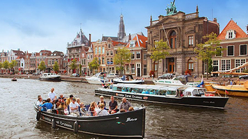Smidtje Canal Cruises