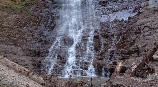 Waterfall Devichi Kosy
