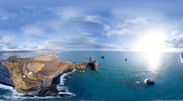 Dyrhólaey Lighthouse