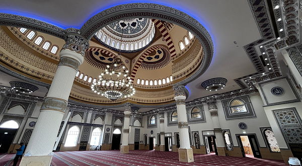 Al Farooq Omar Bin Al Khattab Mosque