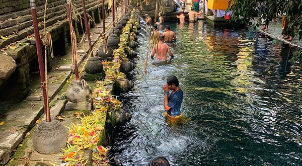 Pura Tirta Empul Ulu