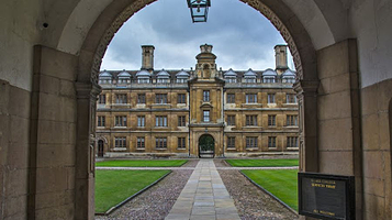 剑桥大学克莱尔学堂