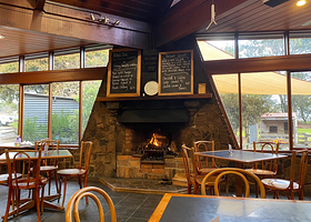 Christmas Hills Raspberry Farm Cafe