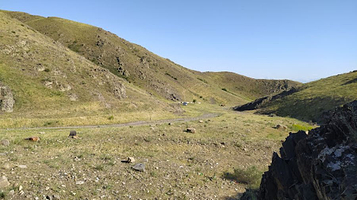 Ushchel'ye V Bliz' Goroda Taraz