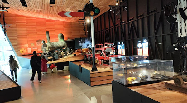 Lakeside Hall Museum