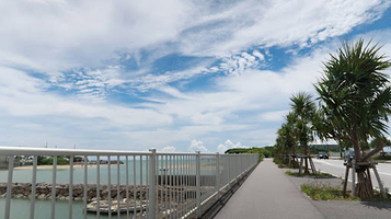 Senaga Kaichu Road Beach