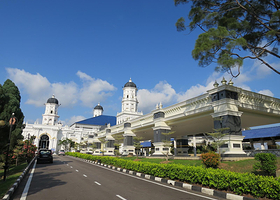 苏丹阿布巴卡清真寺