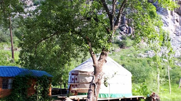 Ata-Konush Es Aluu Zhayy