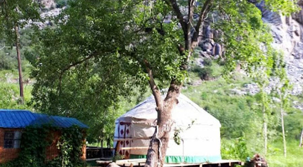 Ata-Konush Es Aluu Zhayy