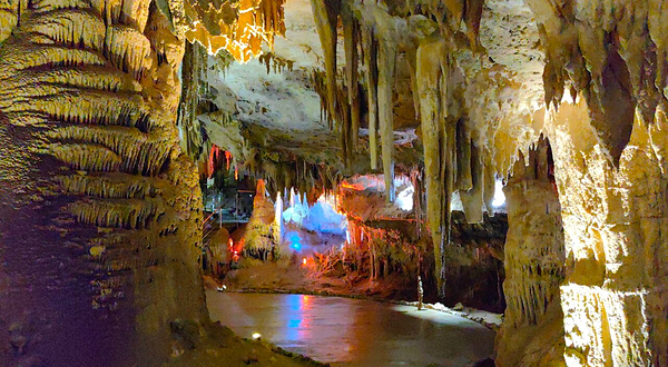 普罗米修斯溶洞