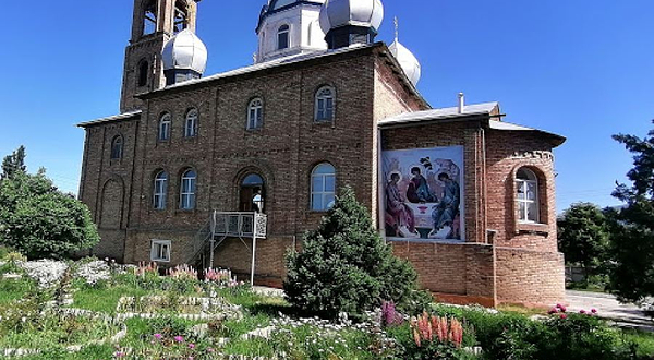 Russkaya Pravoslavnaya Tserkov', Khram Svyatoy Troitsy