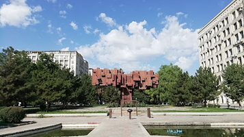 Nation Fathers Monument