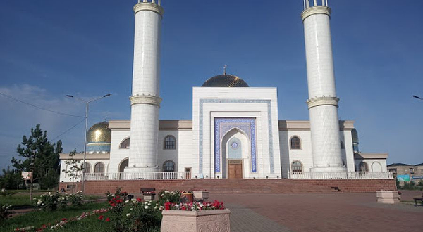 Tsentral'naya Mechet' Iman