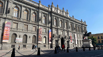 墨西哥城国立美术馆