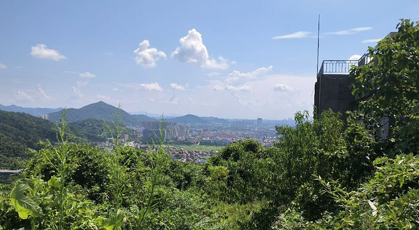 金鸡山