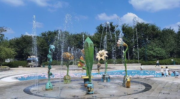 白鹭湾火车公园