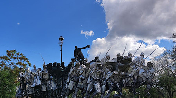 布达佩斯雕塑公园