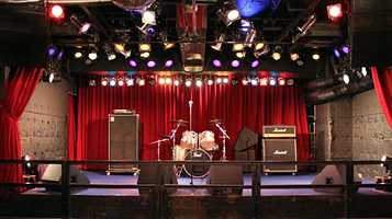 渋谷スターラウンジ