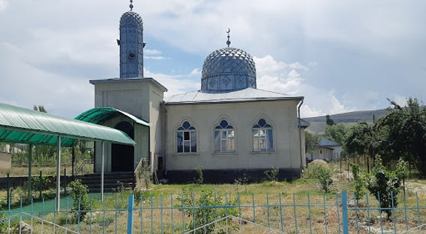 Darkhan Mosque