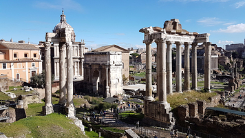 维斯帕先和提图斯神庙