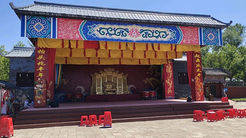 赫图阿拉城景区满族歌舞表演