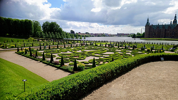 Frederiksborg Castle Gardens