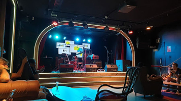 Café Abaixadors 10 Teatre