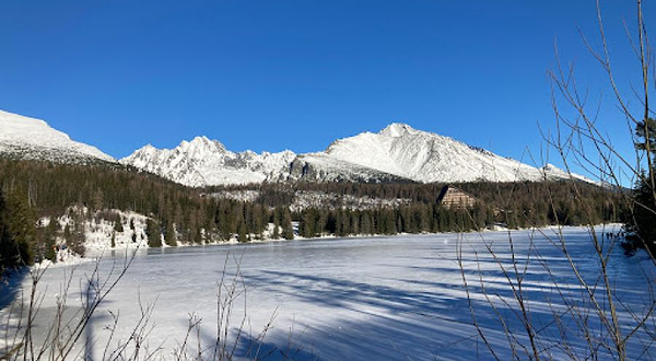 Jazero Štrbské pleso