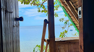 Dive and Dine Anilao