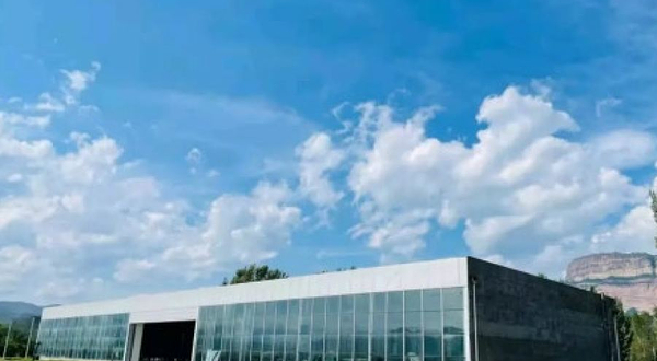 头号玩家安阳跳伞基地