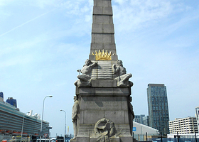 泰坦尼克号纪念碑