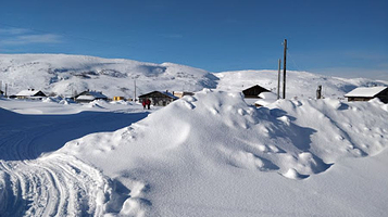 Pamyatnik Zhitelyam Teriberki, Pogibshim Zashchishchaya Rodinu