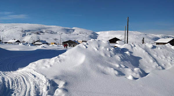 Pamyatnik Zhitelyam Teriberki, Pogibshim Zashchishchaya Rodinu