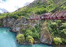 Kawarau Gorge Suspension Bridge