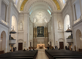 法蒂玛天主圣三教堂