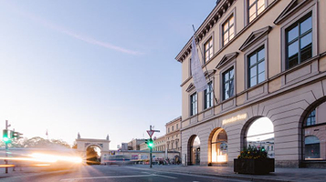 Studio Odeonsplatz by Mercedes-Benz